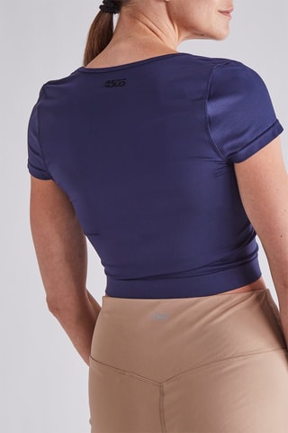 Camiseta cropped - Azul marino - Asos Design