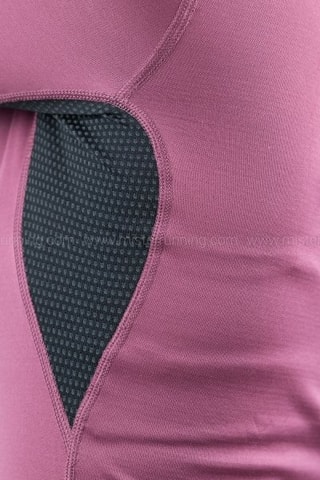 Camiseta - Violeta y negro