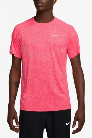 Camiseta de running Nike Stride - Rojo jaspeado
