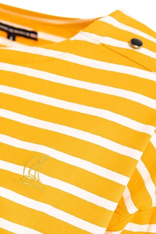 Camiseta Abor - Blanco y amarillo
