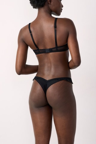 String - Noir