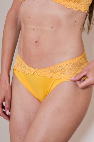 Soutien ampliforma e cueca - Amarelo
