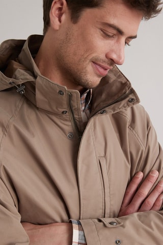 Parka con capucha - Beige oscuro