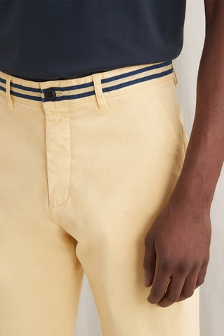 Bermudas rectas - Amarillo