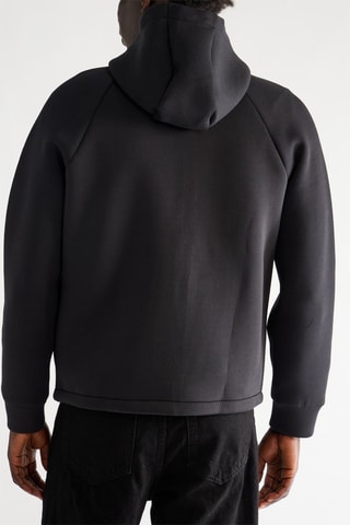 Sweat com capuz - Preto