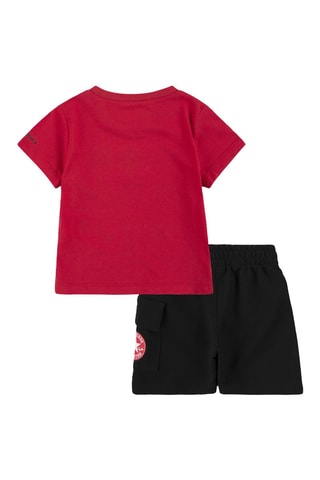 T-shirt e shorts - Bianco, nero, rosso e grigio
