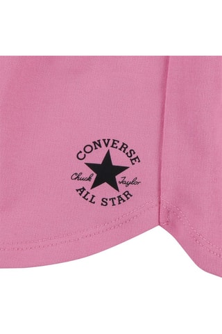 T-shirt e shorts - Nero e rosa