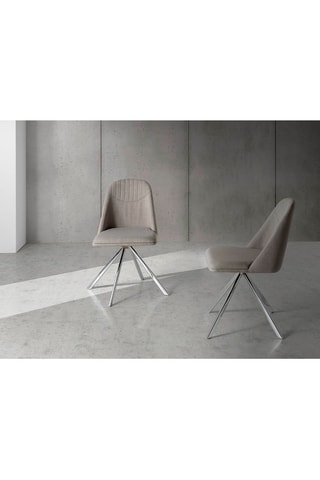 2 sedie girevoli - 82 x 56 x 47 cm