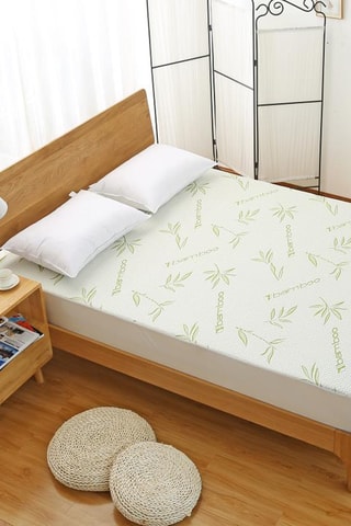 Protège matelas en fibres de bambou - Blanc