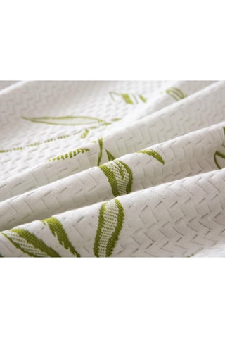 Protège matelas en fibres de bambou - Blanc