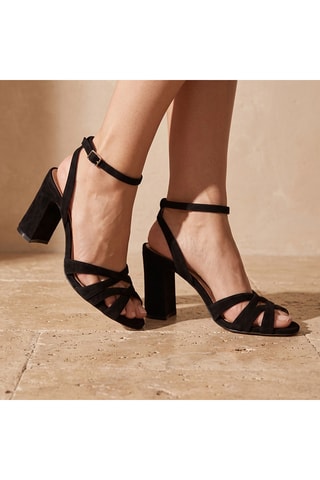Sandali in pelle Etia - Nero