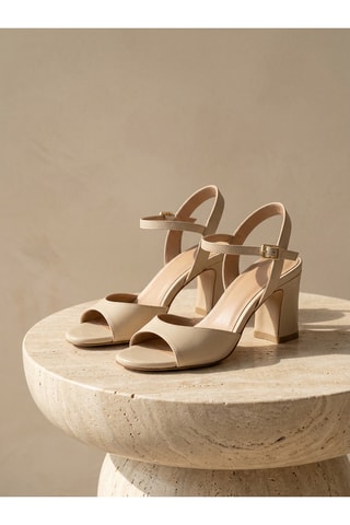 Sandali con tacco in pelle Martha - Bianco