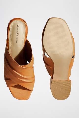 Sandali con tacco in pelle Lynas - Marrone