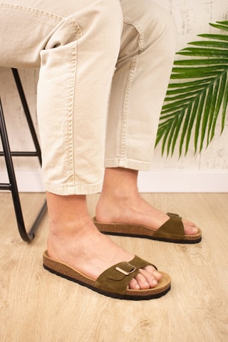 Ciabatte in pelle scamosciata - Kaki