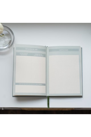 Agenda de planeamento semanal - 128 páginas - Verde-água - 21,5 x 15 x 2 cm