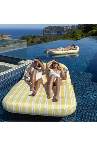 Bóia para piscina insuflável - 135 x 175 x 55 cm - 180 kg