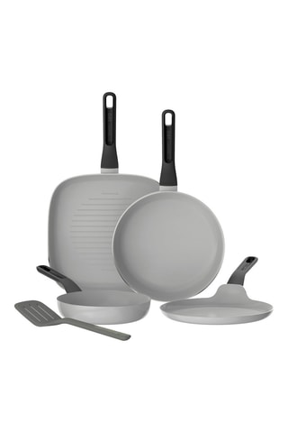 2 poêles, 1 gril, 1 crêpière Glints Spirit et 1 spatule Balance