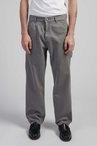 Pantalón straight Delta - Gris