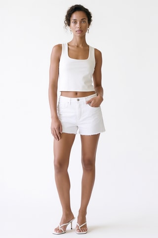 Short regular fit de tiro alto - Blanco