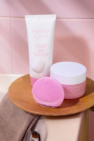 Brosse nettoyante et massante en silicone Luna 4 Play - Rose