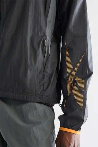 Chaqueta de running con capucha - Negro