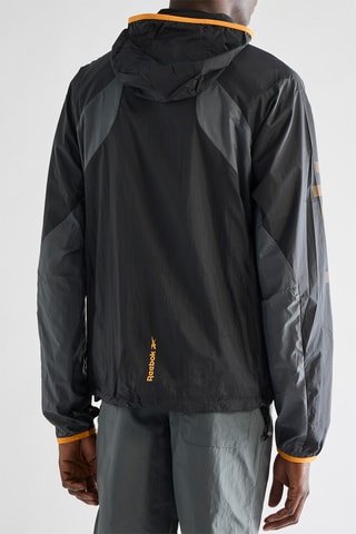 Chaqueta de running con capucha - Negro