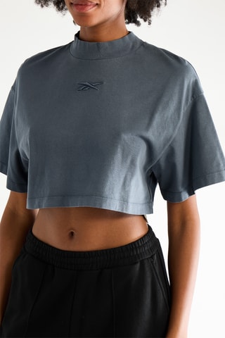 Camiseta cropped - Gris