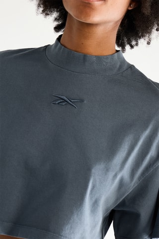 Camiseta cropped - Gris