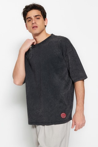 T-shirt - Gris, noir et rouge