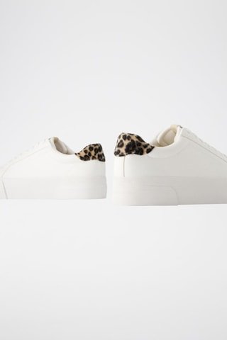 Baskets - Blanc et noir