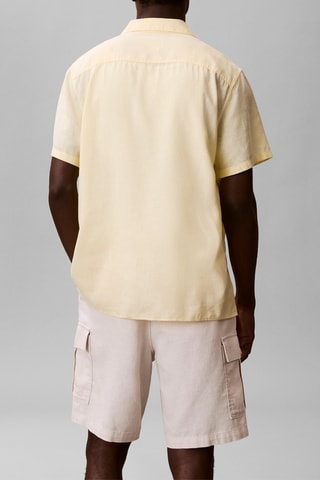 Chemise regular en lin - Jaune
