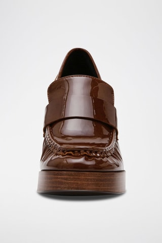 Mocassins vernis à talons Munday - Marron