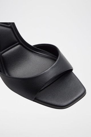 Sandali con tacco in pelle Sake - Nero