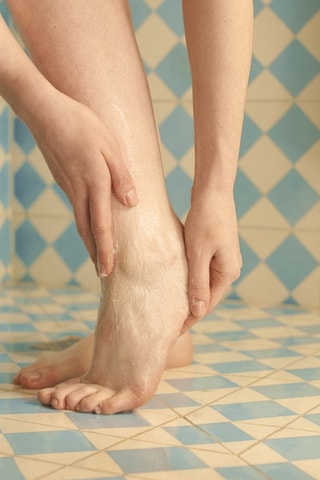 Verfrissende voetenscrub Peppermint Foot - Droge, ruwe en vermoeide voeten - 100 ml