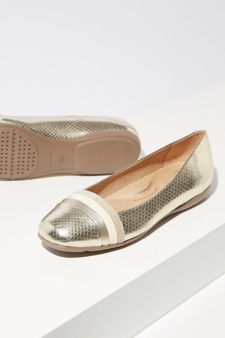 Ballerines en cuir Annytah Doré 