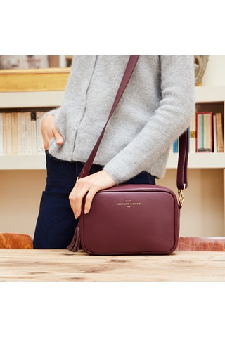 Borsa a tracolla in pelle granulata Aude - Rosso