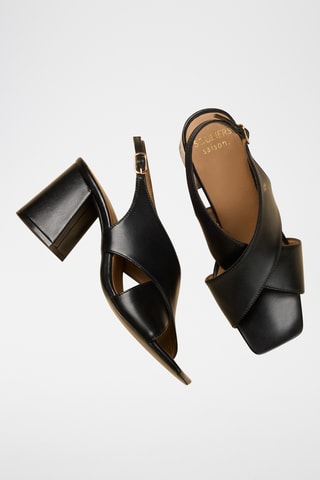 Sandali con zeppa in pelle Arielle - Nero