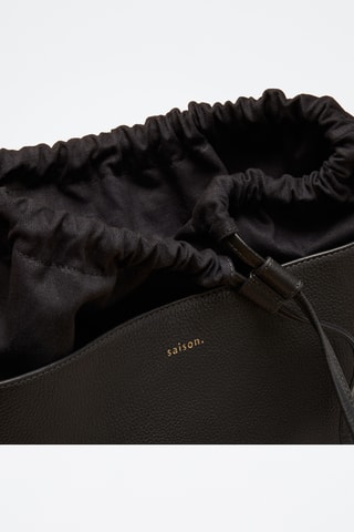 Borsa a secchiello in pelle Diane - Nero