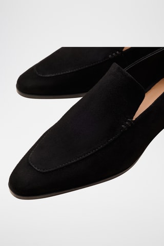 Mocassini con tacco in pelle scamosciata - Nero