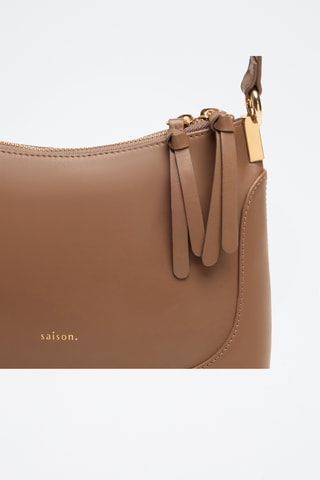 Borsa a tracolla in pelle di vitello Denise - Taupe