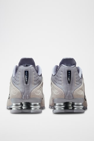 Nike Shox R4 en nubuck - Gris clair