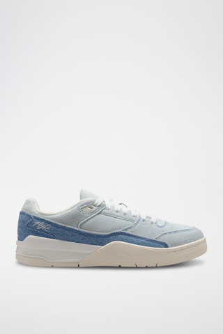 Jordan Flight Court SE - Blanc et ciel