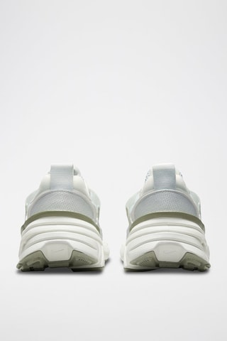 Nike V2K Run - Blanc et gris clair  