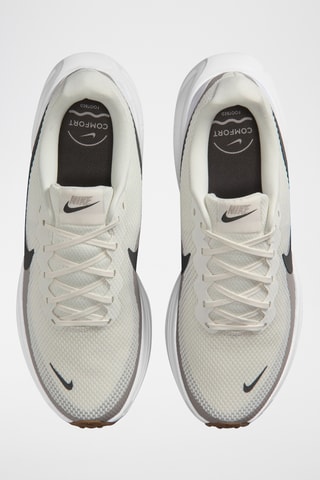 Nike Revolution 8 - Ecru et gris clair