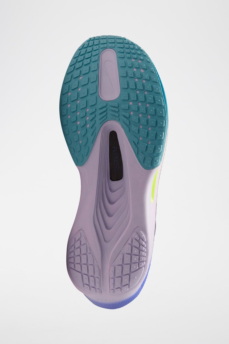 Zoom Fly - Azul marino y blanco