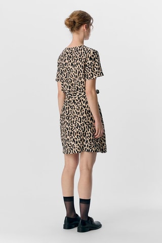 Vestido corto - Negro - Selected