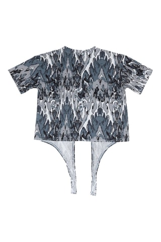T-shirt - Branco, preto e cinzento