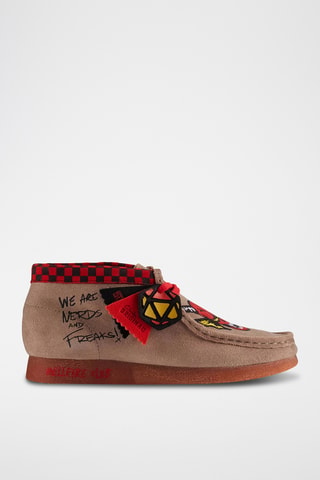 Mocassins en nubuck Wallabee Hellfire Club Stranger Things - Beige