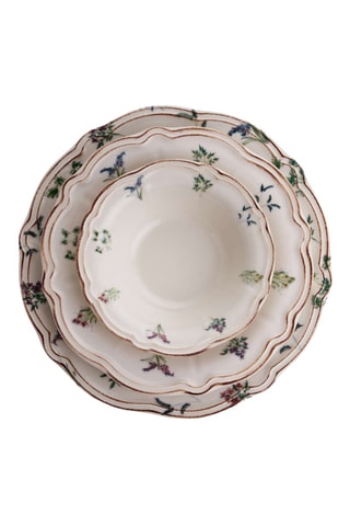 Service en porcelaine - 24 pièces