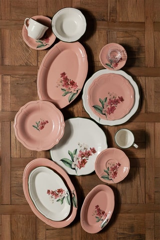 Service en porcelaine - 27 pièces